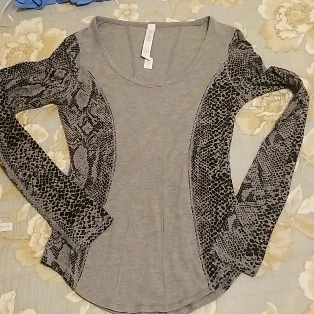 Brand new tags removed size 2 long sleeve